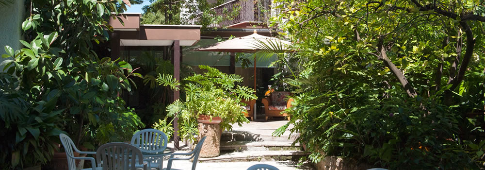 Albergo con giardino a Roma